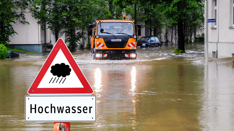 Hochwasser_iStock ID:1081401640