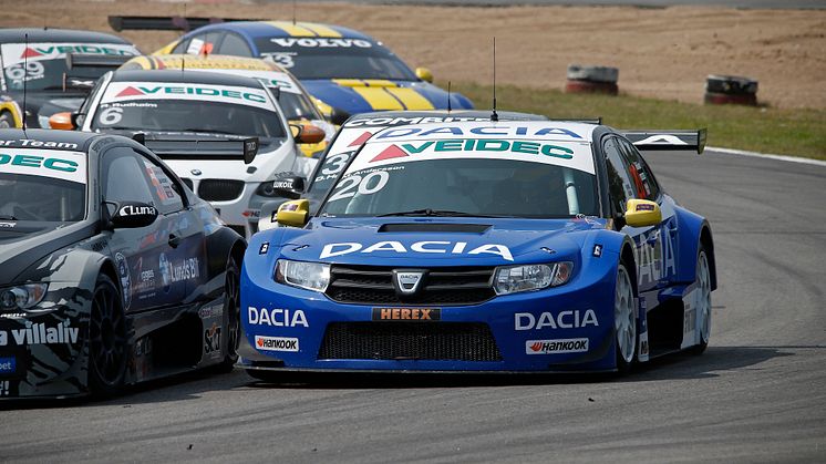 Bästa STCC-tävlingen för Dacia Dealer Team