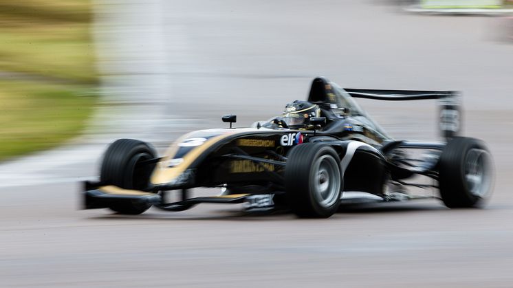 Toppförare i mästerskapet snabbast i Formel Renault-genrep