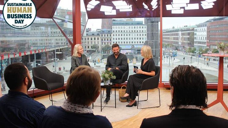Från första Sustainable Human Business Day i september 2023: Lhina Segerbo, People & Culture manager på Icebug, Niklas Huss, "the human gardener" och Anna Ahrenfelt, Sustain Change.