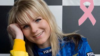 Rallystjärnan Ramona Karlsson samarbetar med Bröstcancerfonden