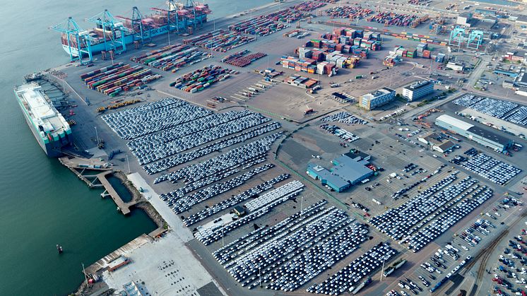 The vehicles- and container terminals at the Port of Gothenburg. Photo: Gothenburg Port Authority.