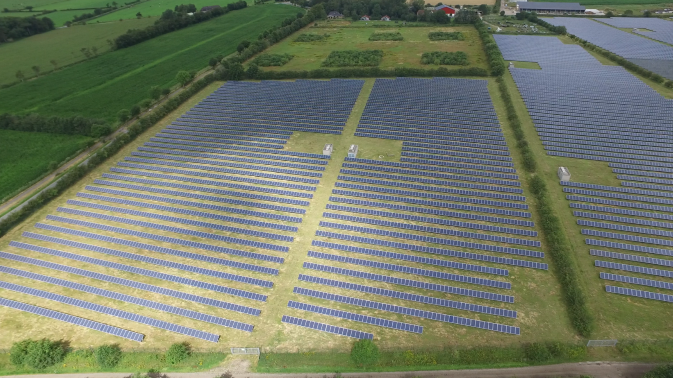 Photovoltaik führte 2023 die Liste an - und der Boom geht weiter