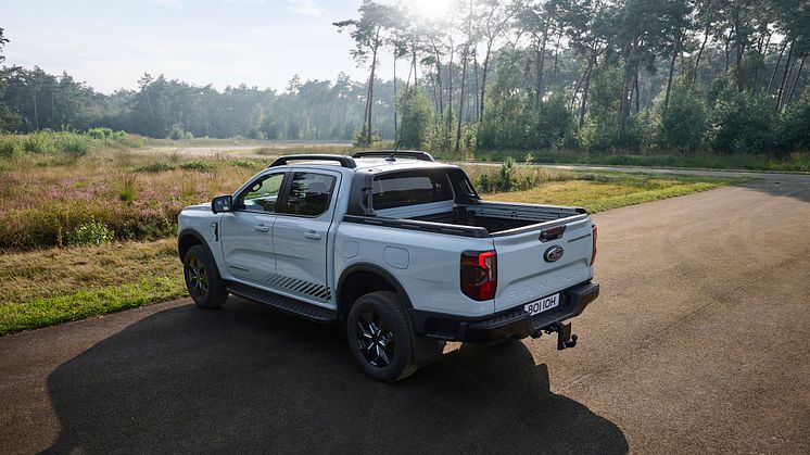 FORD_2024_RANGER_PHEV_05.jpg