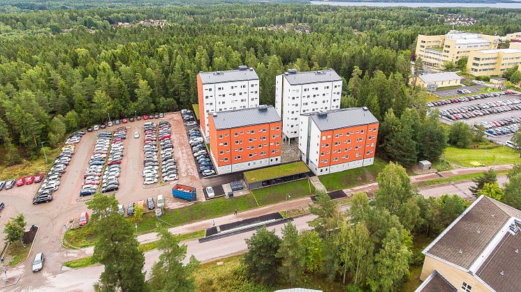 Inför höstterminen 2016 stod de nya studentbostäderna på Forest Hill vid Karlstads Universitet klara 