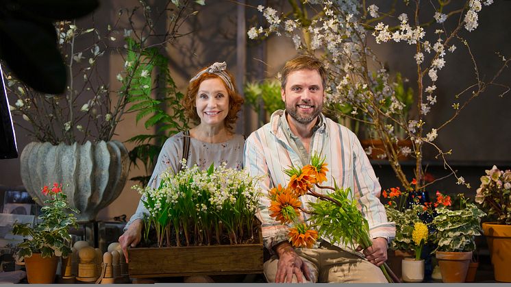 Trädgårdsmästaren Linda Schilén och floristen Johan Munter leder Trädgårdsmorgon.
