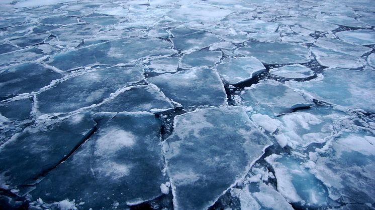 Renare luft i Europa avslöjar ett varmare Arktis
