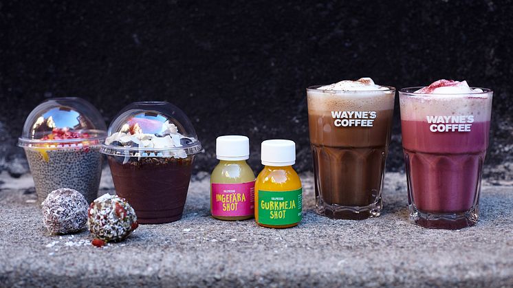 Wayne’s Coffee satsar på hälsa med en serie växtbaserade produktnyheter