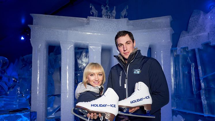 Aljona Savchenko und Bruno Massot stellen HOLIDAY ON ICE Show ATLANTIS in Berlin vor