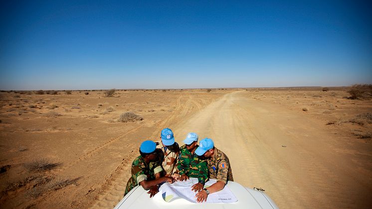 FN:s fredsbevarande trupp i Västsahara får ännu en gång inte mandat att övervaka brott mot mänskliga rättigheter. 