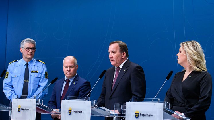 Foto: Erik Simander/upphovsman Bildbyrån. Bild från regeringens presskonferens om att ställa in publika evenemang.