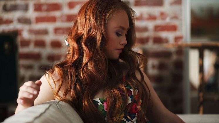 Madeline Stuart inbjuden till Sverige av FUB