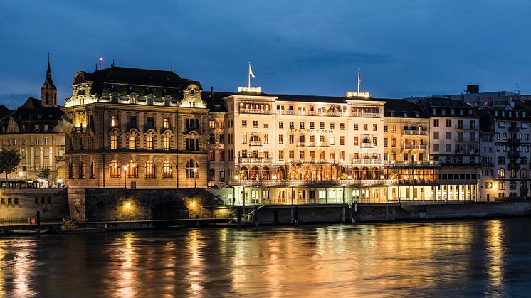 Grand Hotel Les Trois Rois Basel Aussenansicht 