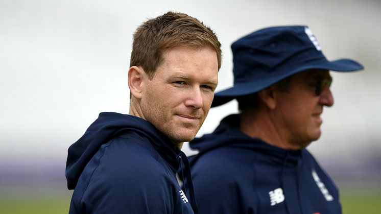 England captain Eoin Morgan (L) alongside head coach Trevor Bayliss