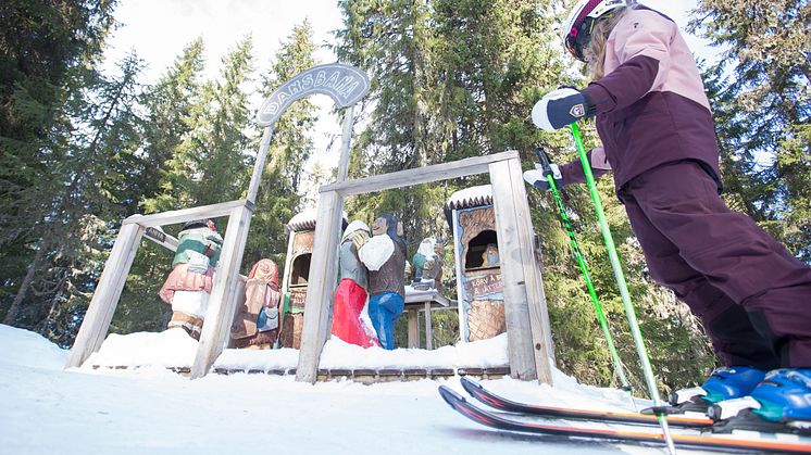 Sälen Hundfjället Trollskogen dansbana.jpg