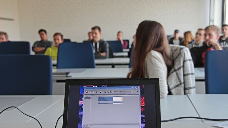 Der bereits dritte Fachtag Wirtschaft & Verwaltung für Schülerinnen und Schüler ab Klassenstufe 10 findet in diesem Jahr digital statt. (Bild: TH Wildau)