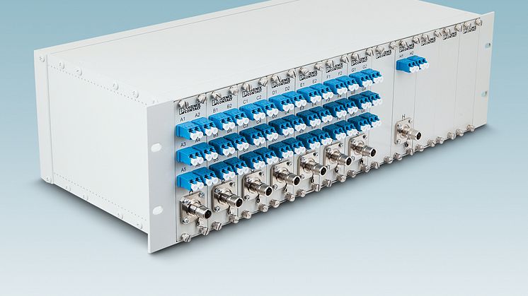 19" marshalling panels for efficient fibre-optic transmission