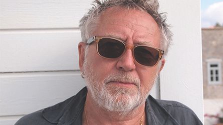 Ulf Lundell firar 40 år som artist och beger sig ut på en stor sommarturné -  Den 23 juli spelar han i Dalhalla!