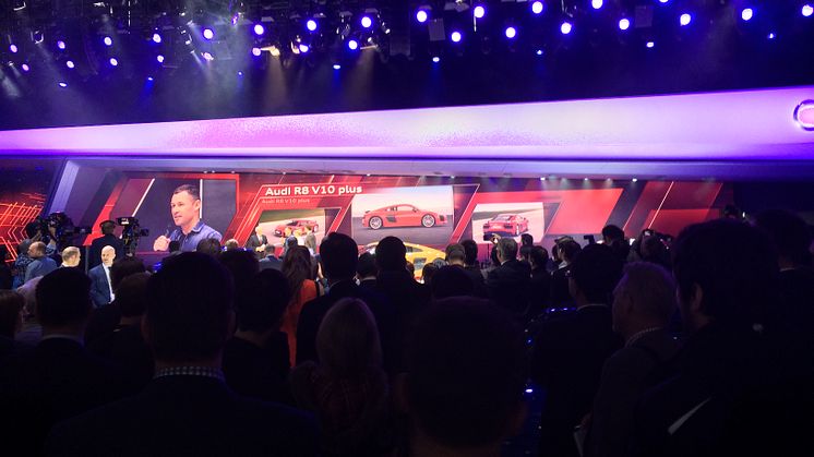 Tom K præsenterede den nye Audi R8 på Geneva Motor Show 2015