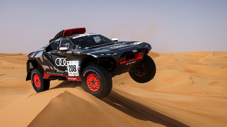 Audi RS Q e-tron (Dakar Rally)