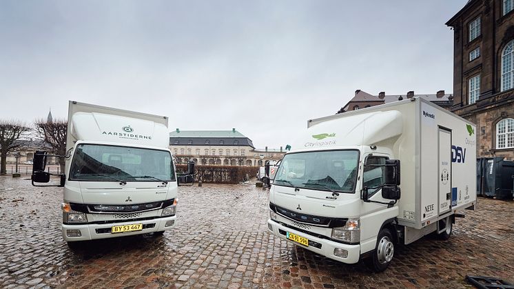 De første elektriske lastbiler til danske kunder er nu i drift