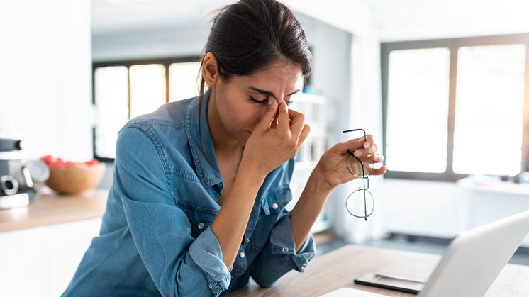 Im Lockdown wird Homeoffice schnell zur Stressfalle. Viele Arbeitnehmende sind gestresst und sorgen sich um den Arbeitsplatz.