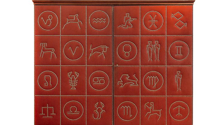 Skåp "Zodiakens tecken" av Otto Schulz