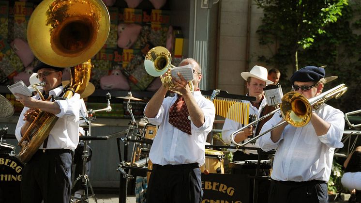 Big Fat Brass ska få Halmstad i en skön gungning