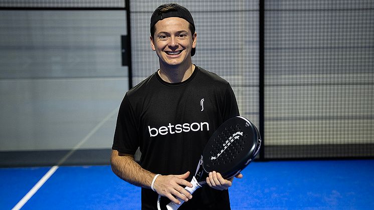 Padelstjärnan Cayetano Rocafort ny ambassadör för Betsson