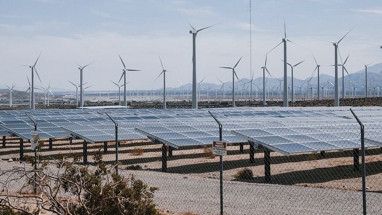 Kan vi klara oss med enbart solenergi och vindkraft?
