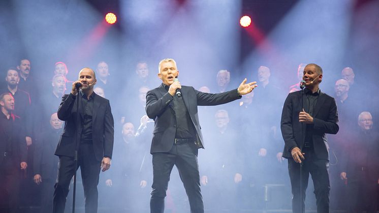 Dags igen för Harmonis Caprice - årets musikfest i Lindesberg med 50-mannakören och välkända gästartister. (Foto: Rolf Karlsson)