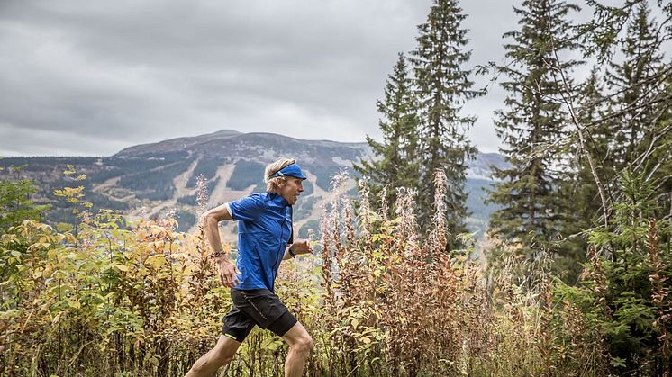 Jeg lover fine stier, god merking og et fantastisk fjellterreng, sier Sondre Amdahl fra Trysil som er en av Norges beste ultraløpere.