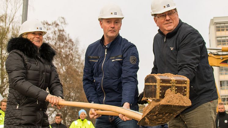 Första spadtaget togs för nytt Dagnyhus