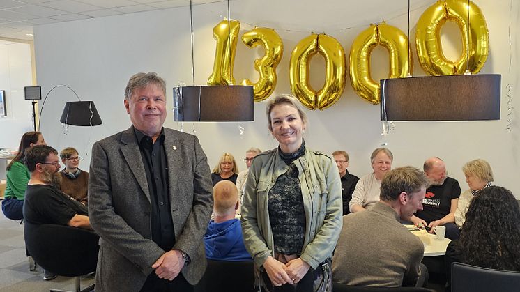 Forbundsleder Jim Klungnes (t.v.) generalsekretær Linda Jæger (t.h.) viser frem et forbund i vekst.