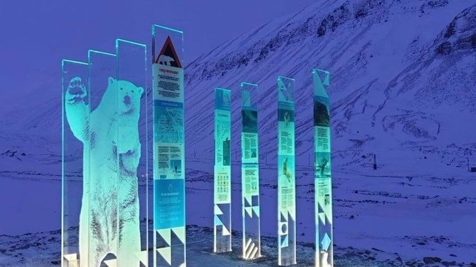 Nya informationsskyltar på Svalbard (foto: Ellen Kathrine Fagerslett)