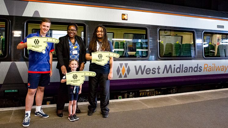 Brenda Lawrence with British Transplant Games competitors