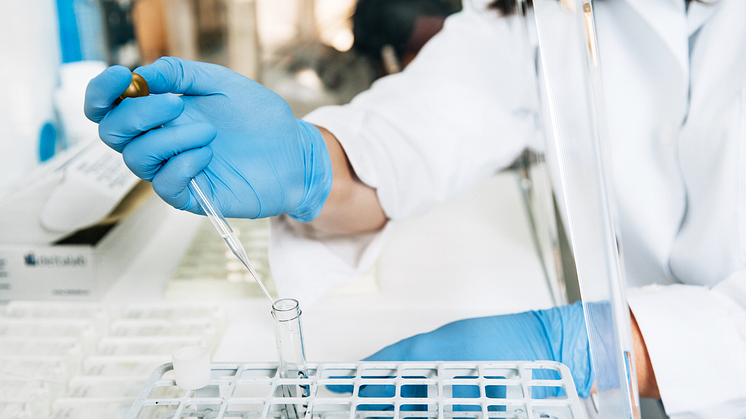 Unilabs har skapat ett nytt PCR-test som specifikt kan identifiera den nya, mer infektiösa Delta-varianten och arbetar med hälsovårdsmyndigheter för att optimera folkhälsoåtgärderna därefter.