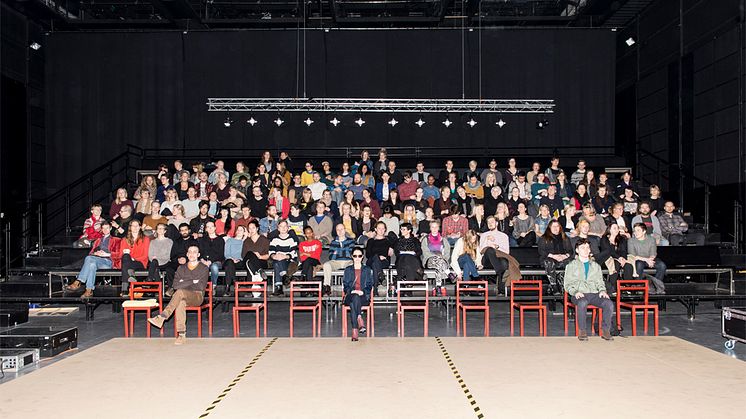 Backa Teater gästspelar på utsålt Dramaten