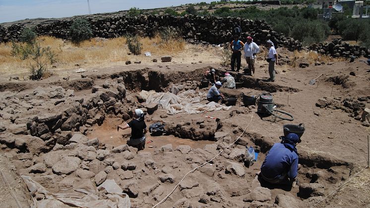 Excavationsat the Neolithic site of Tell Qarassa in modern-day Syria. Credit: Jonathan Santana