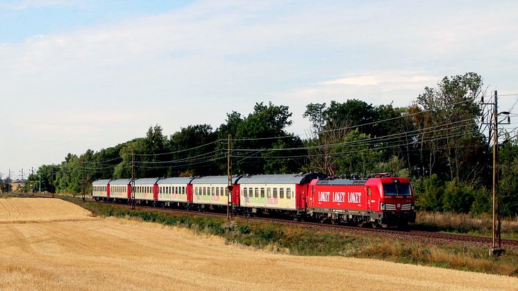 Berlintåget på väg mellan Malmö och färjan i Trelleborg