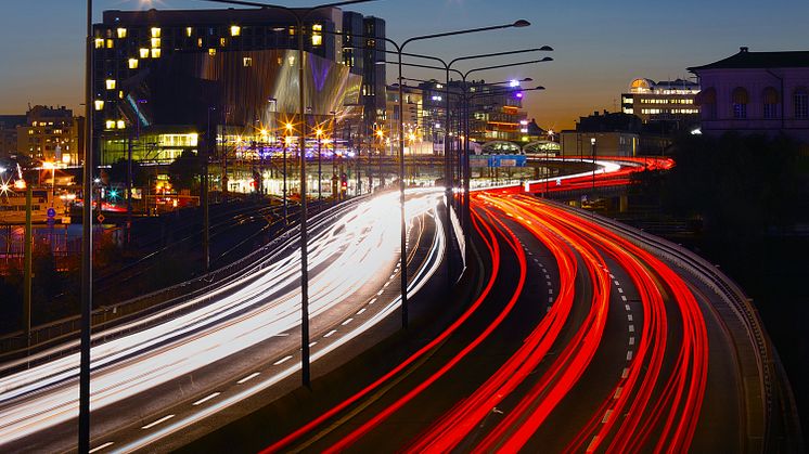 Miljözoner som gynnar eldrivna lastbilar får politiskt stöd