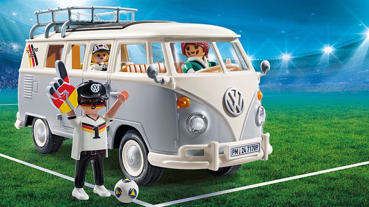 Die große Fußball-Party mit PLAYMOBIL, EDEKA, Marktkauf und  Netto Marken Discount – Der sympathische VW-Bus der E-Xtra Klasse als Hauptgewinn!
