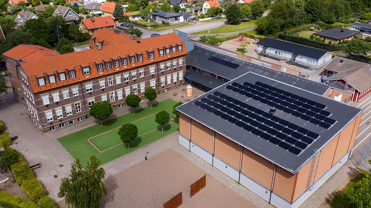 Västra Ramlösa skola i Helsingborg vinner Skåne Solar Award 2020. Bild: Eric Lindkvist, Helsingborg Stad