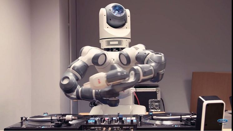 Robot var «show-sjef» da ny Fiesta ble avduket