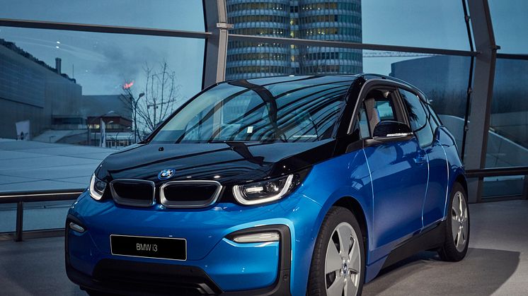 BMW i3 i Protonic Blue