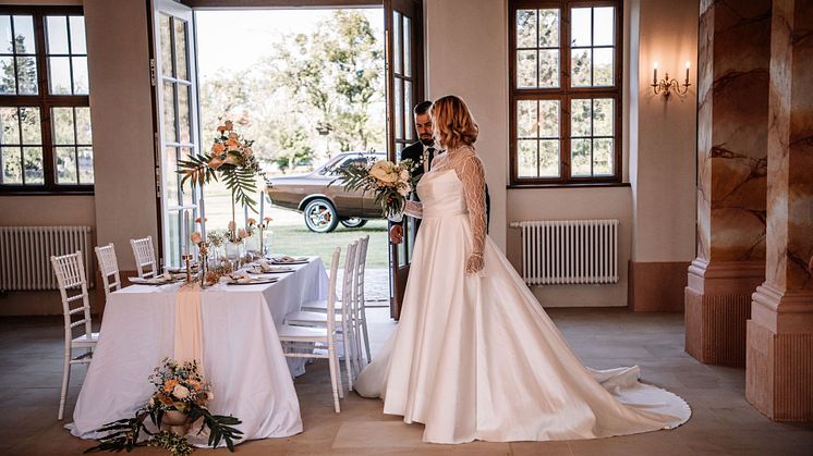 Das romantische Jagdhaus Kössern ist Veranstaltungsort für die "Leipziger Landhochzeit 2024" - Foto: Stephanie Bialecki, FreiLicht Fotografie