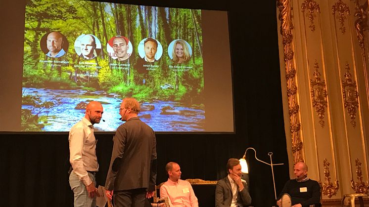 Alexander Björneheim i panelen på TV-Nyheternas årliga konferens TV-dagen 2017