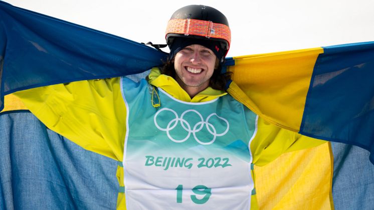 Henrik Harlaut tar OS-brons i big air. Foto: Mathias Bergeld/Bildbyrån.