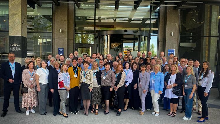 12 svenska kommuner/regioner har valt att, via ICLD, ingå partnerskapsamarbete med en ukrainsk kommun. Nu möts de för första gången. Foto: Alina Matviiv, Kopchyntsi Municipality