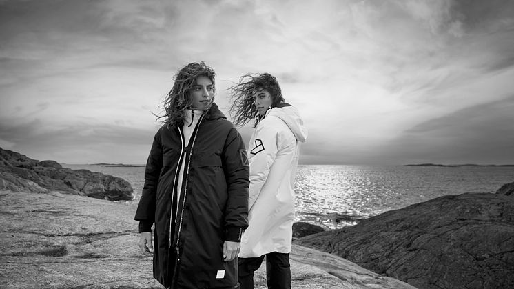 Didriksons celebrates its iconic Thelma jacket with a limited Black & White collection